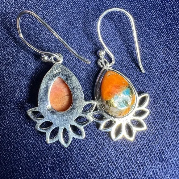 Spiny Oyster Turquoise Dangle Earrings in 925 Sterling Silver - Picture 2 of 3